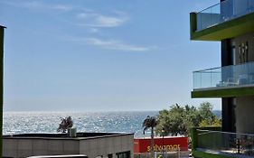 Dava Alezzi Beach